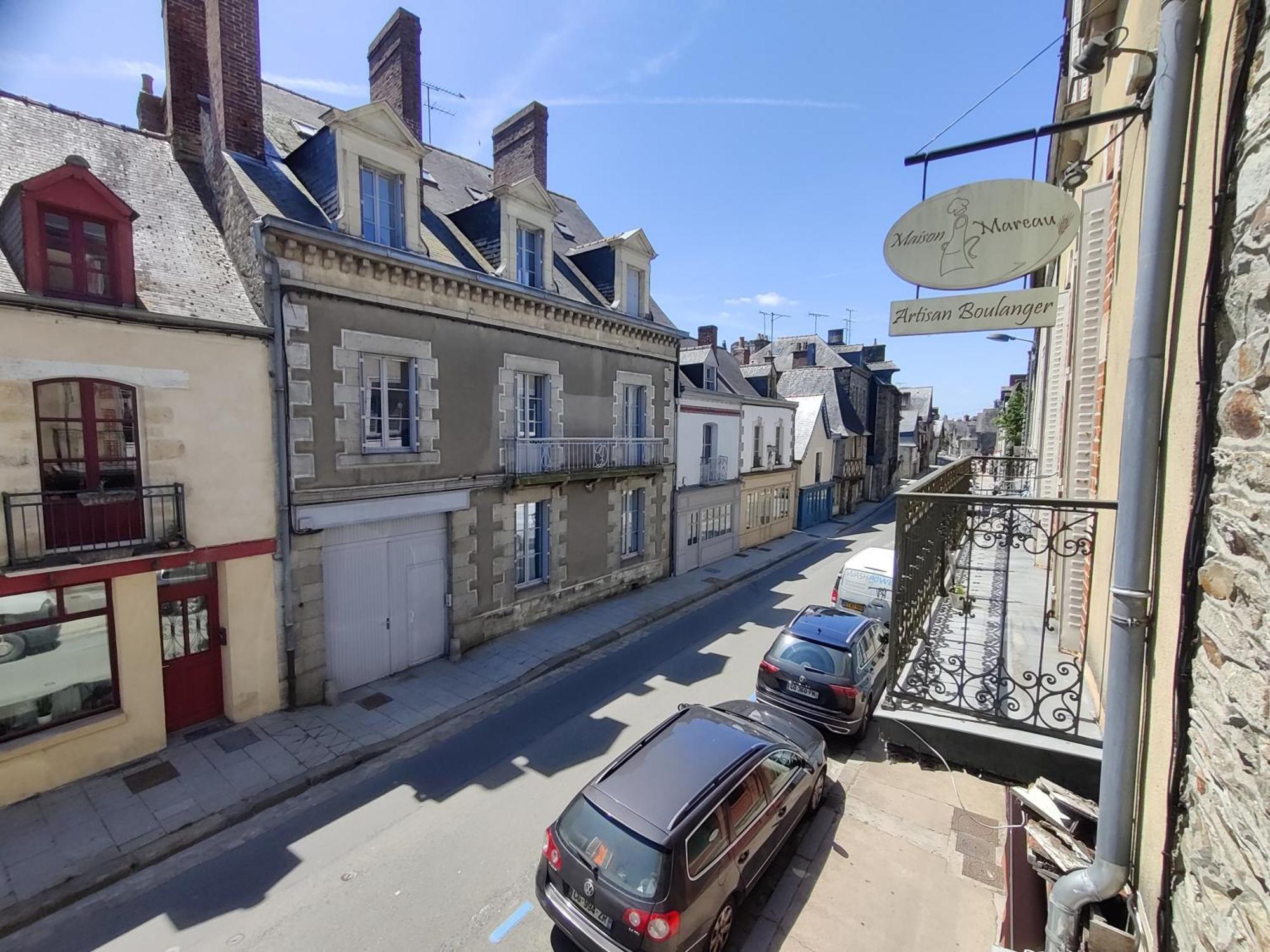 Emilia Centre * Vitre (Ille-et-Vilaine)